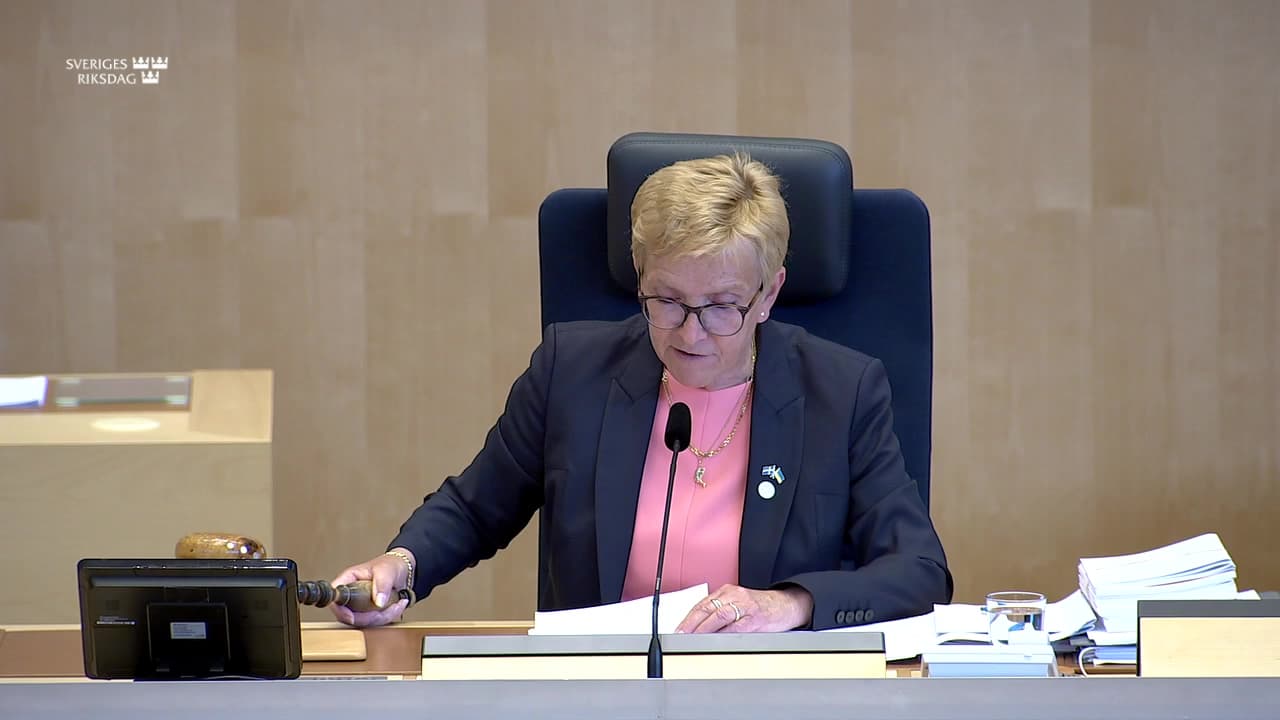 Stillbild från Beslut, Beslut: Stöd till personer med funktionsnedsättning