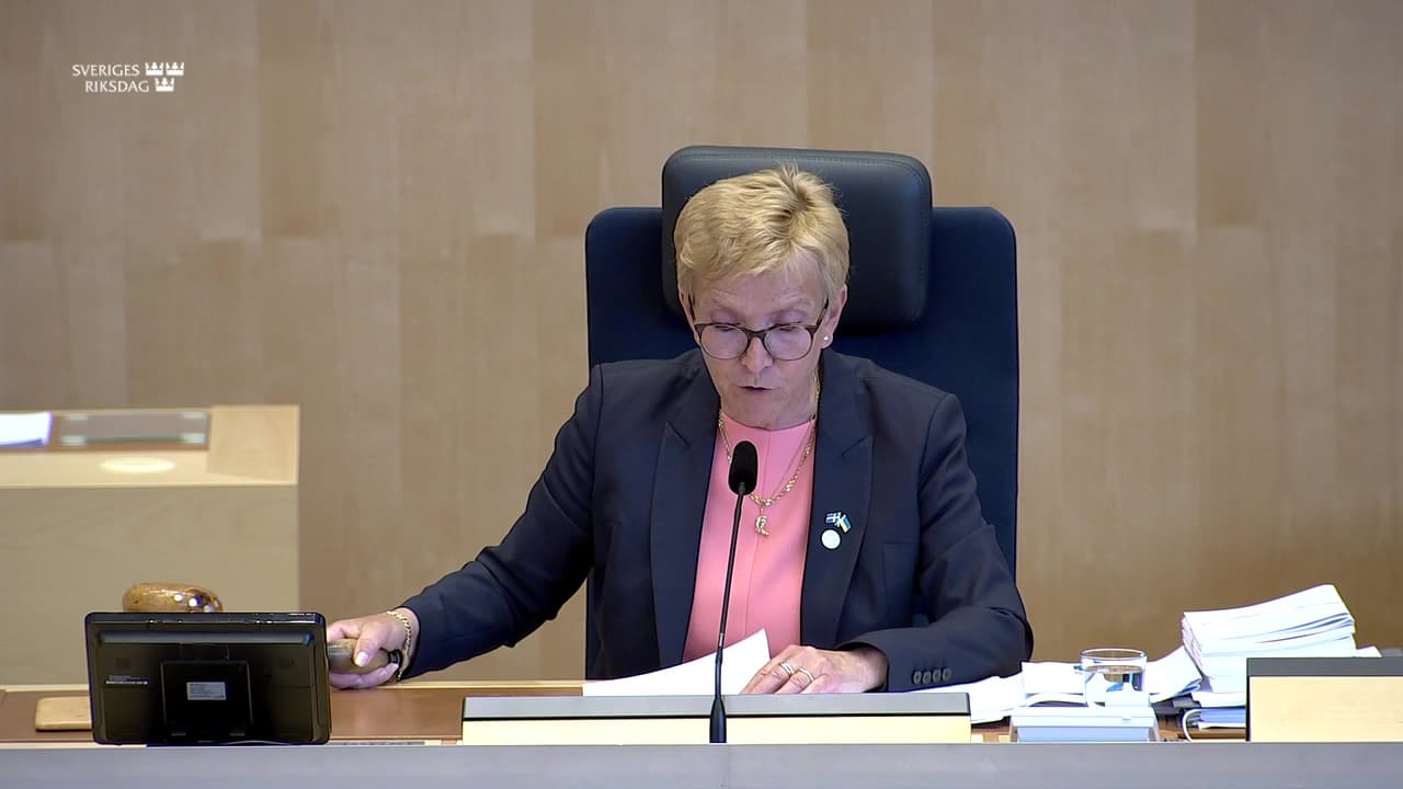 Stillbild från Beslut, Beslut: Det kyrkliga kulturarvet