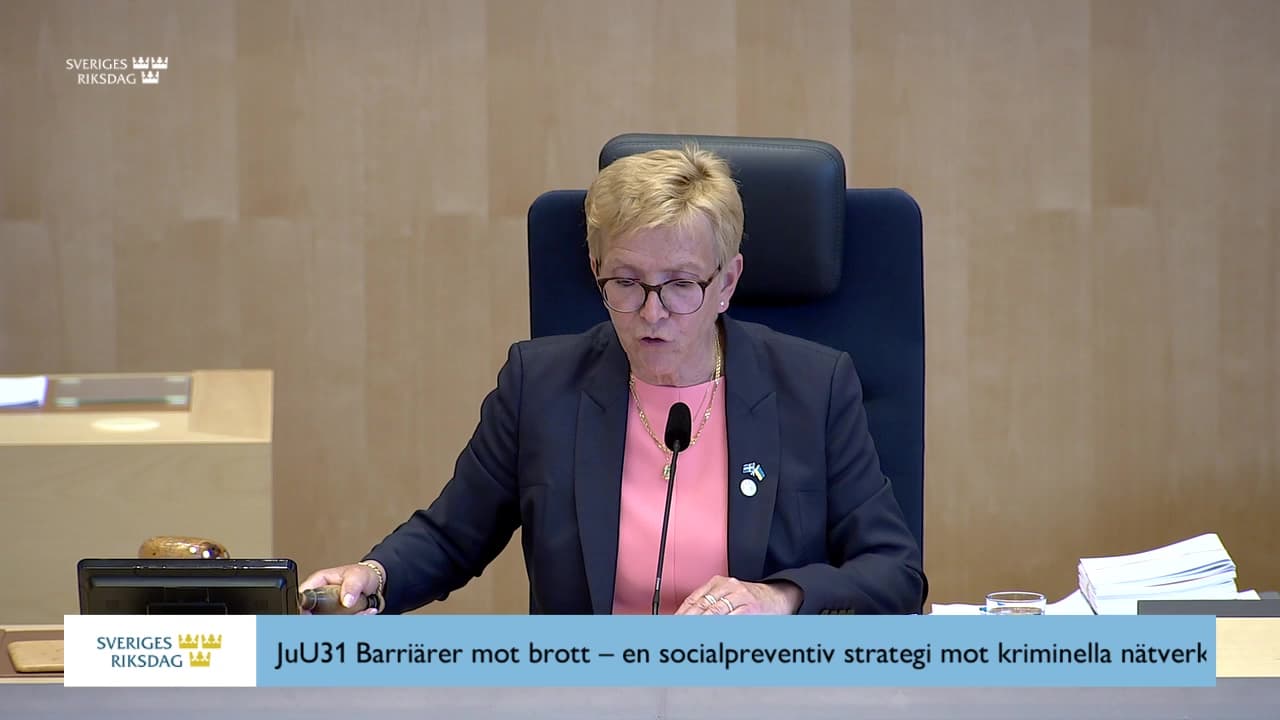 Stillbild från Beslut, Beslut: Barriärer mot brott – en socialpreventiv strategi mot kriminella nätverk och annan brottslighet
