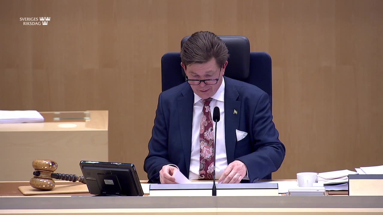 Stillbild från Beslut, Beslut: Europas behov av digital infrastruktur