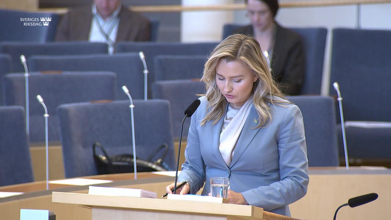 Stillbild från Interpellationsdebatt, Skärpta krav på energieffektivisering