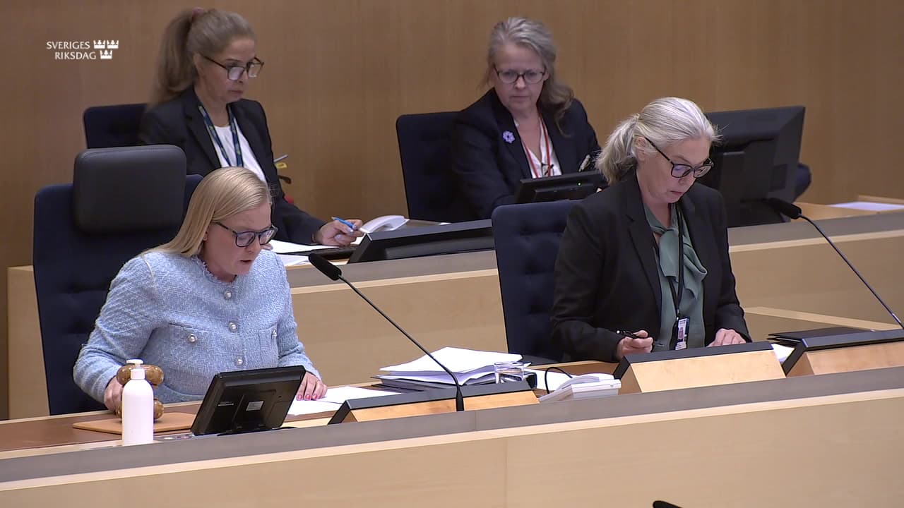 Stillbild från Beslut, Beslut: 2018 års ändringar i fördraget om internationell järnvägstrafik