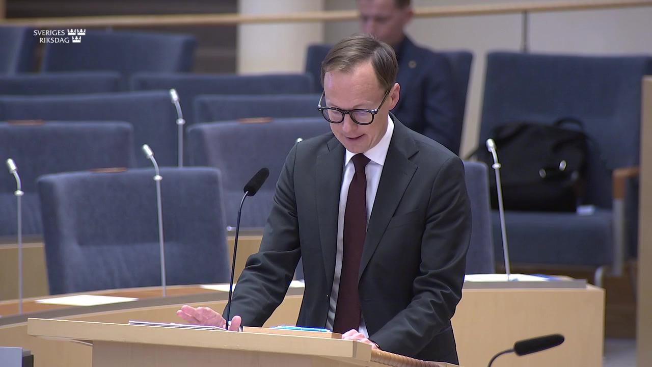 Stillbild från Interpellationsdebatt, Etablering av utrikes födda kvinnor på arbetsmarknaden