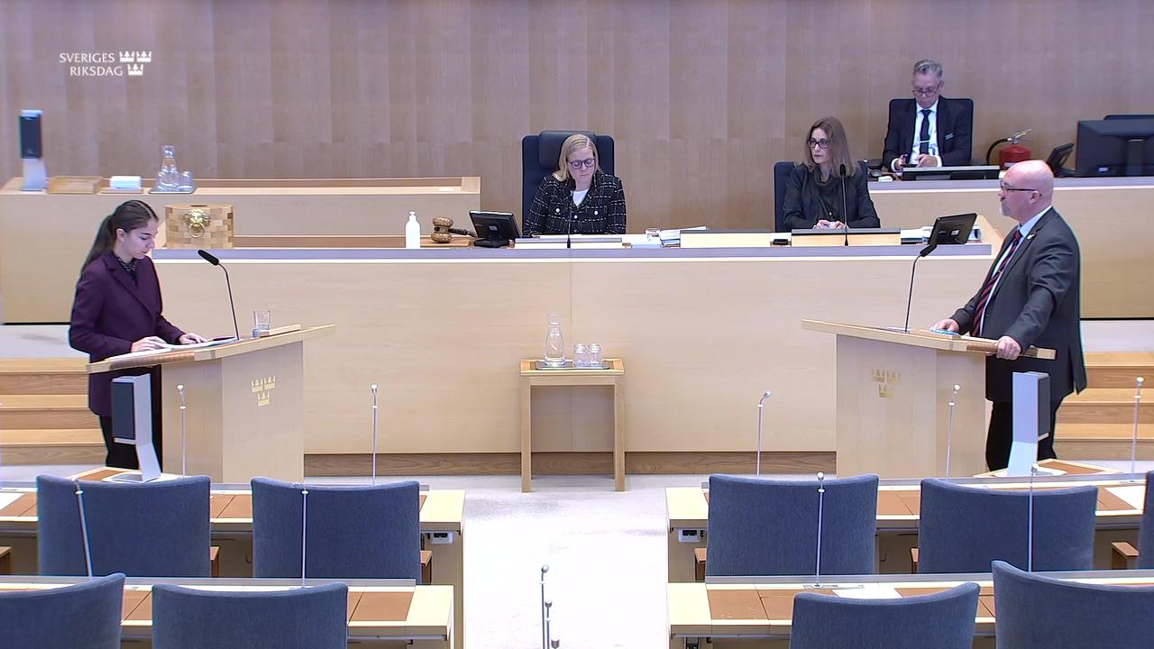 Stillbild från Interpellationsdebatt, Omprioritering av anslag för LOVA-projekt