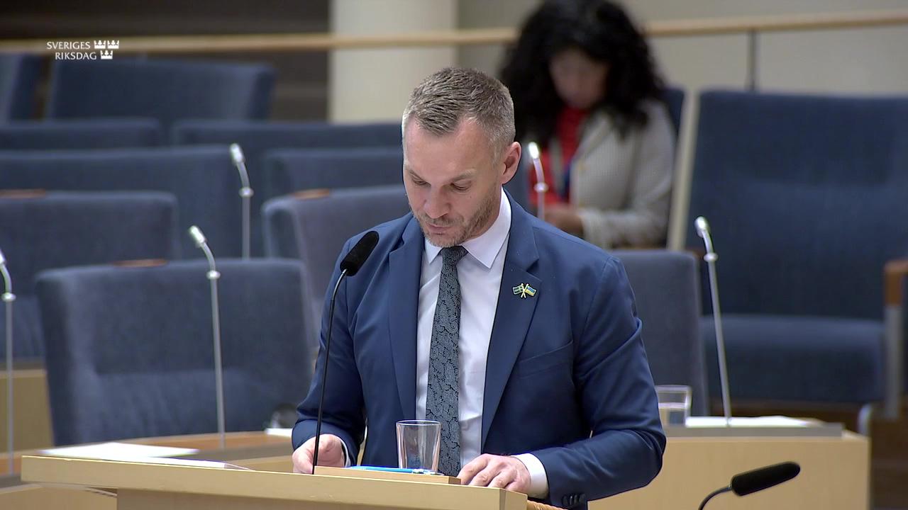 Stillbild från Interpellationsdebatt, Yttäckningen i glesbygd