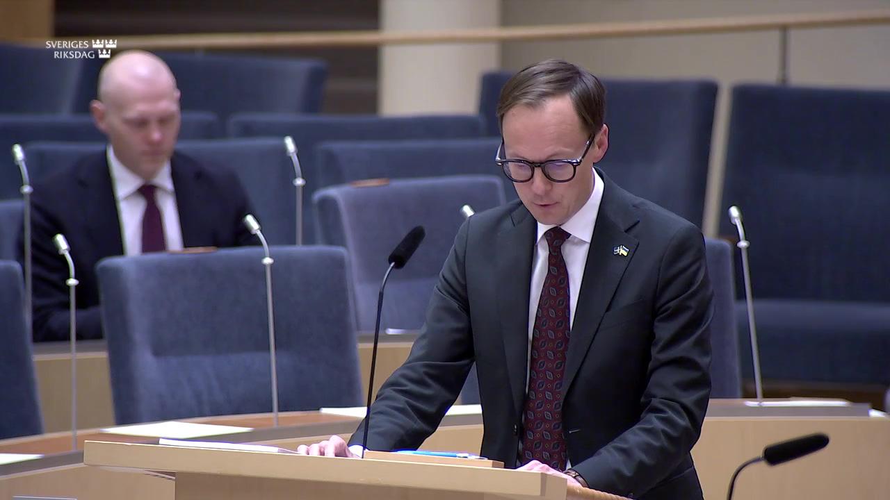 Stillbild från Interpellationsdebatt, Varslen i Skellefteå