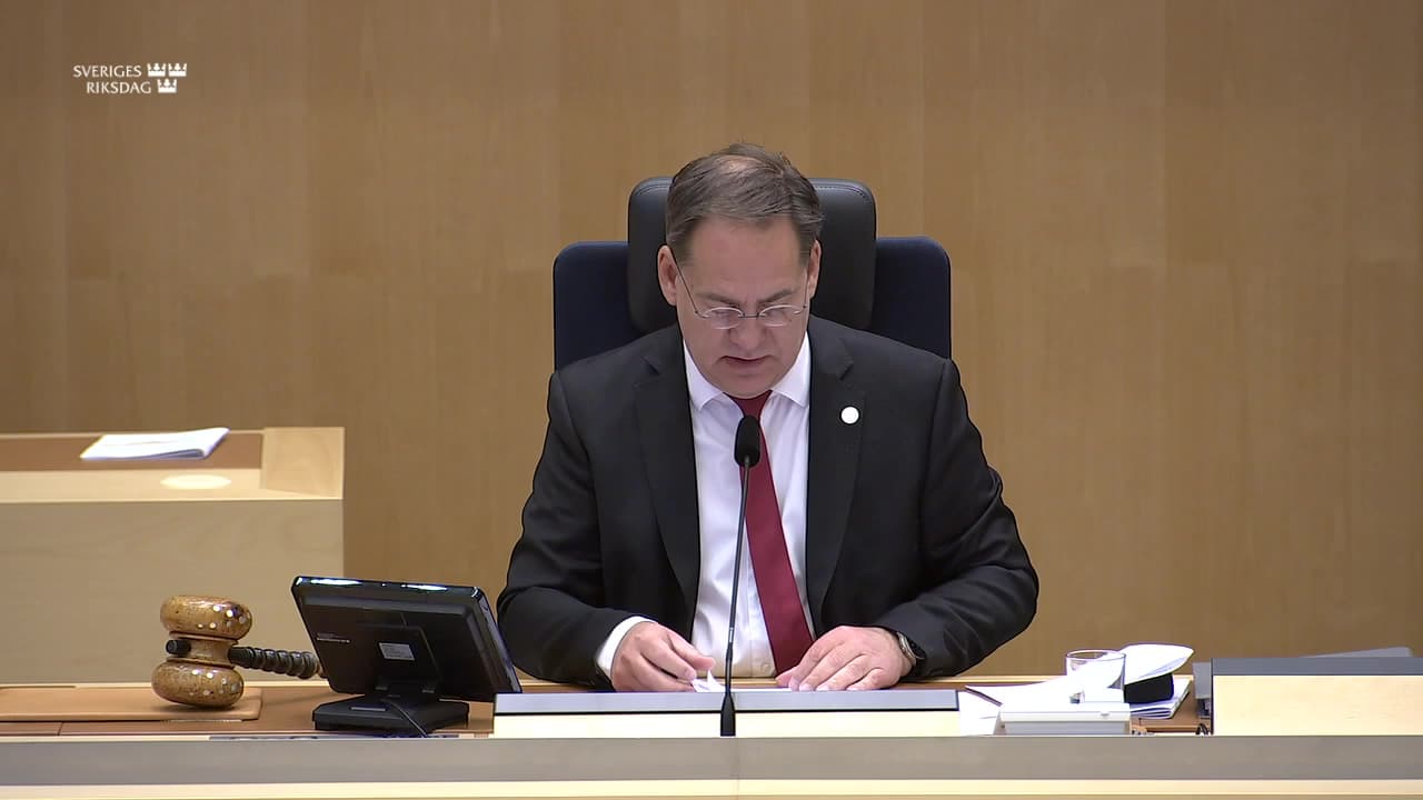 Stillbild från Beslut, Beslut: Medgivande för Riksbanken att ge kredit till Internationella valutafonden