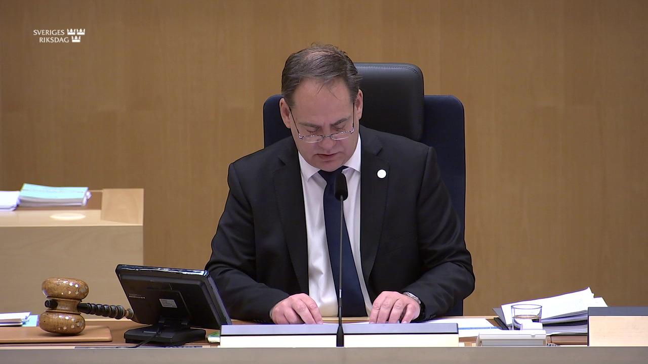 Stillbild från Debatt om förslag, Ändring av ikraftträdande av bestämmelser i skollagen om det nationella professionsprogrammet