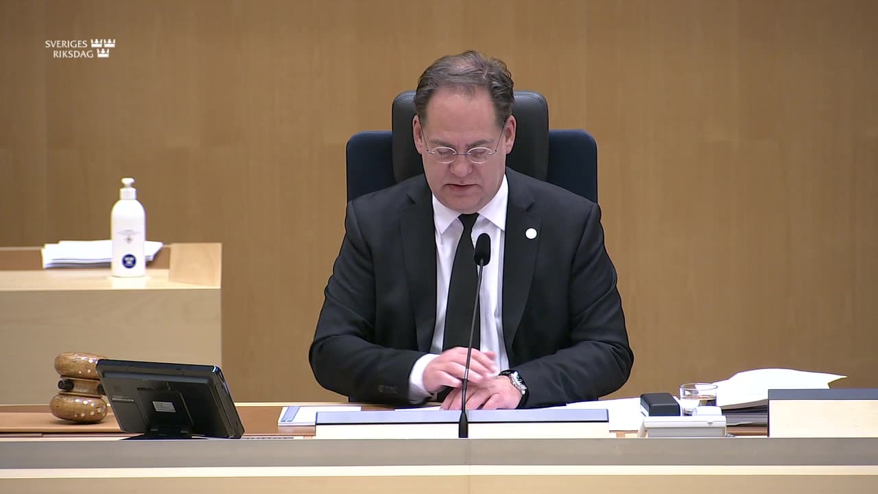 Stillbild från Beslut, Beslut: Utgiftsområde 1 Rikets styrelse