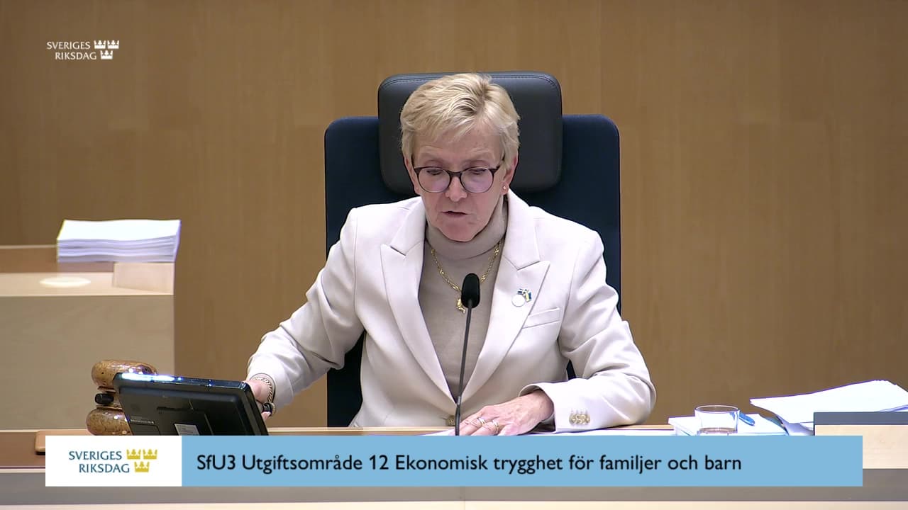 Stillbild från Beslut, Beslut: Utgiftsområde 12 Ekonomisk trygghet för familjer och barn
