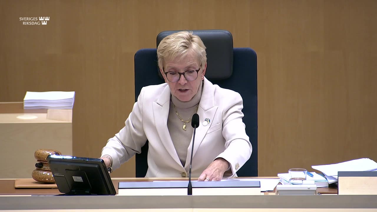 Stillbild från Beslut, Beslut: Utgiftsområde 22 Kommunikationer