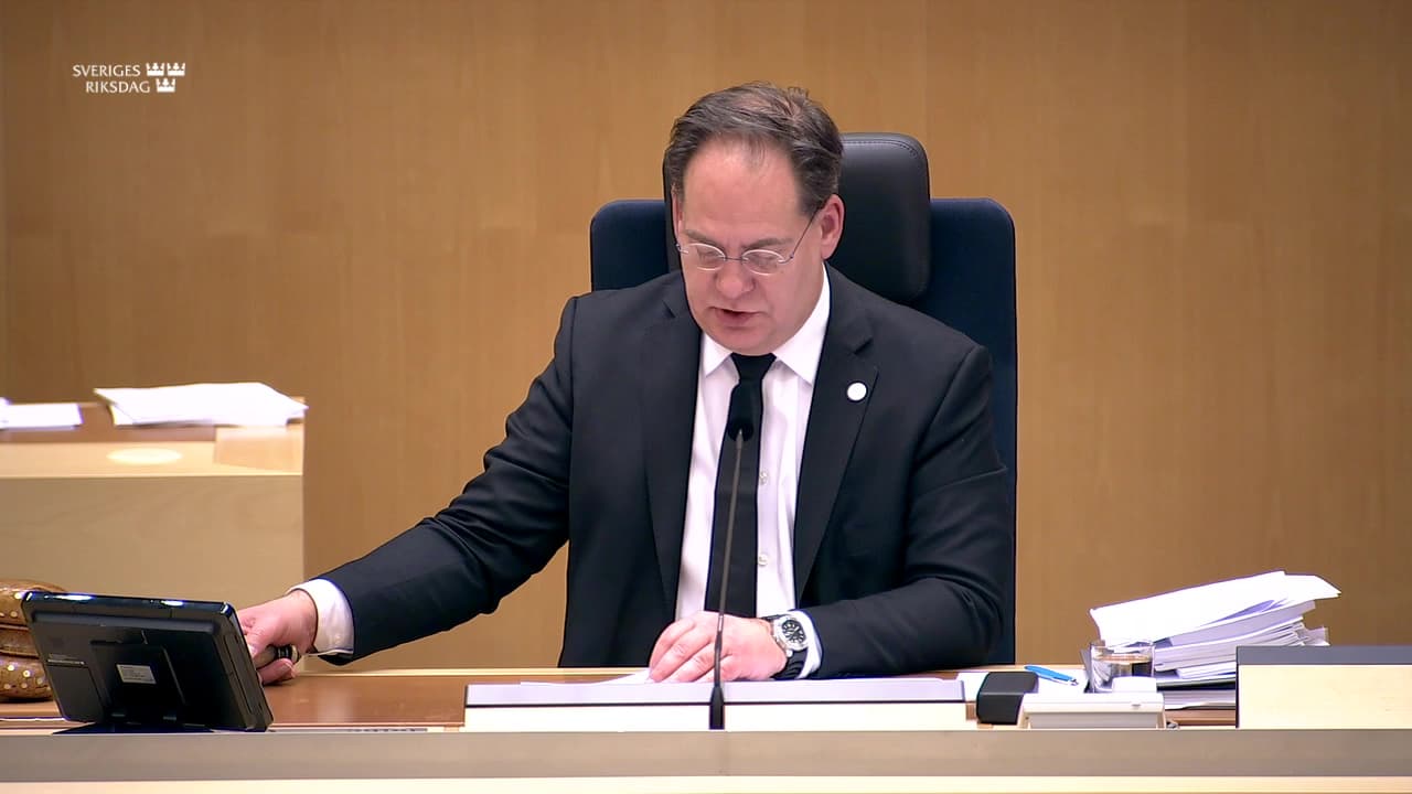 Stillbild från Beslut, Beslut: Utgiftsområde 21 Energi