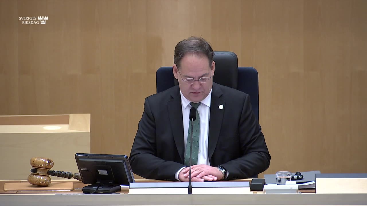 Stillbild från Information från regeringen, Återrapportering från Europeiska rådets möte