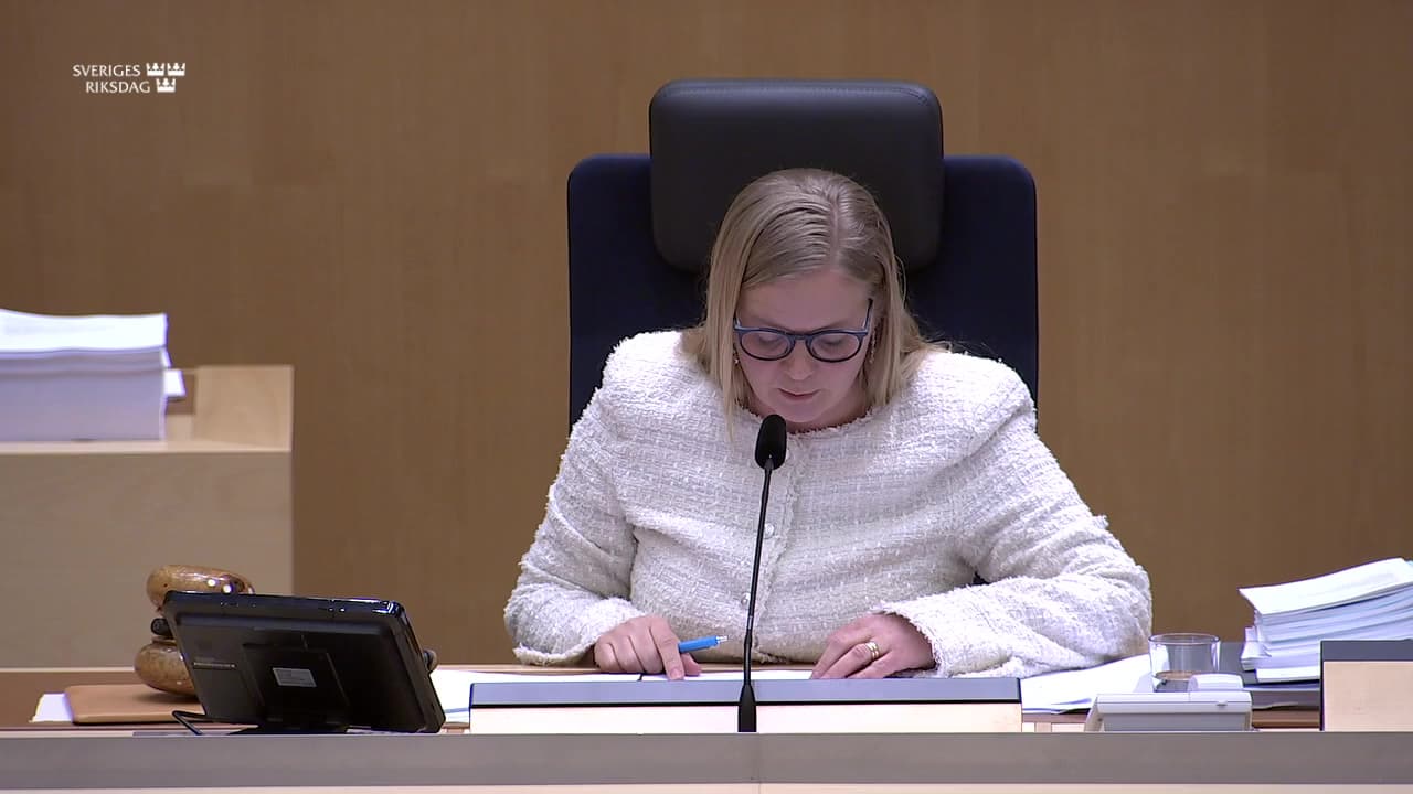 Stillbild från Beslut, Beslut: Jakt och viltvård