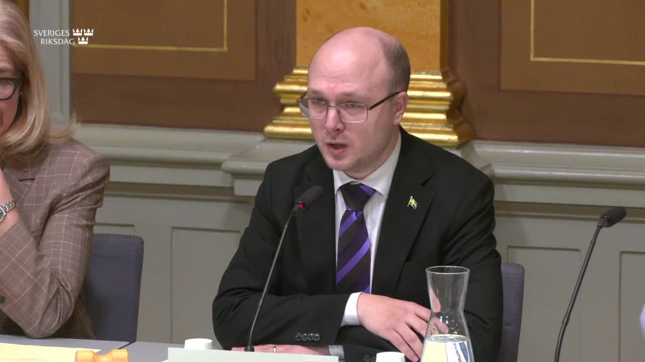 Stillbild från Öppet sammanträde, Öppet sammanträde i EU-nämnden