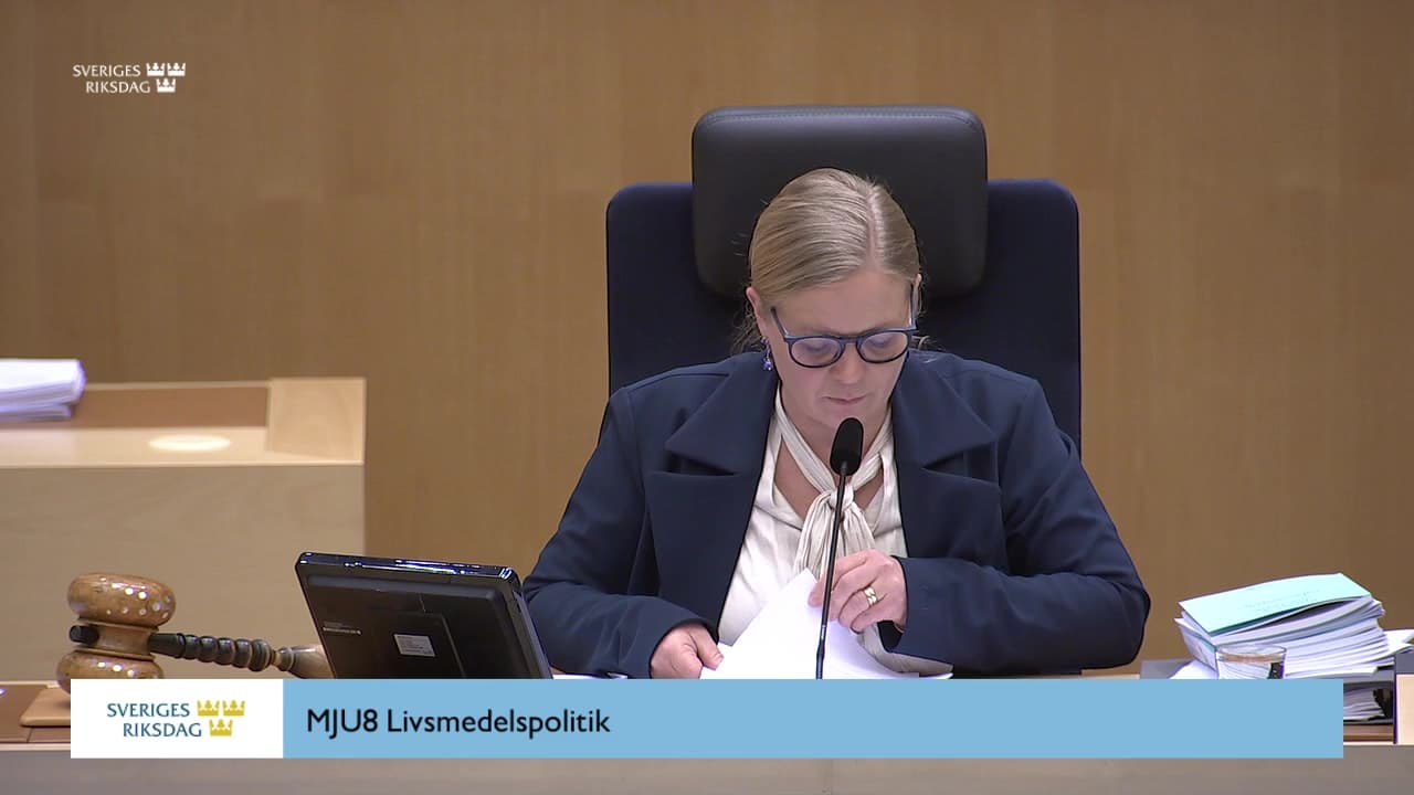 Stillbild från Beslut, Beslut: Livsmedelspolitik