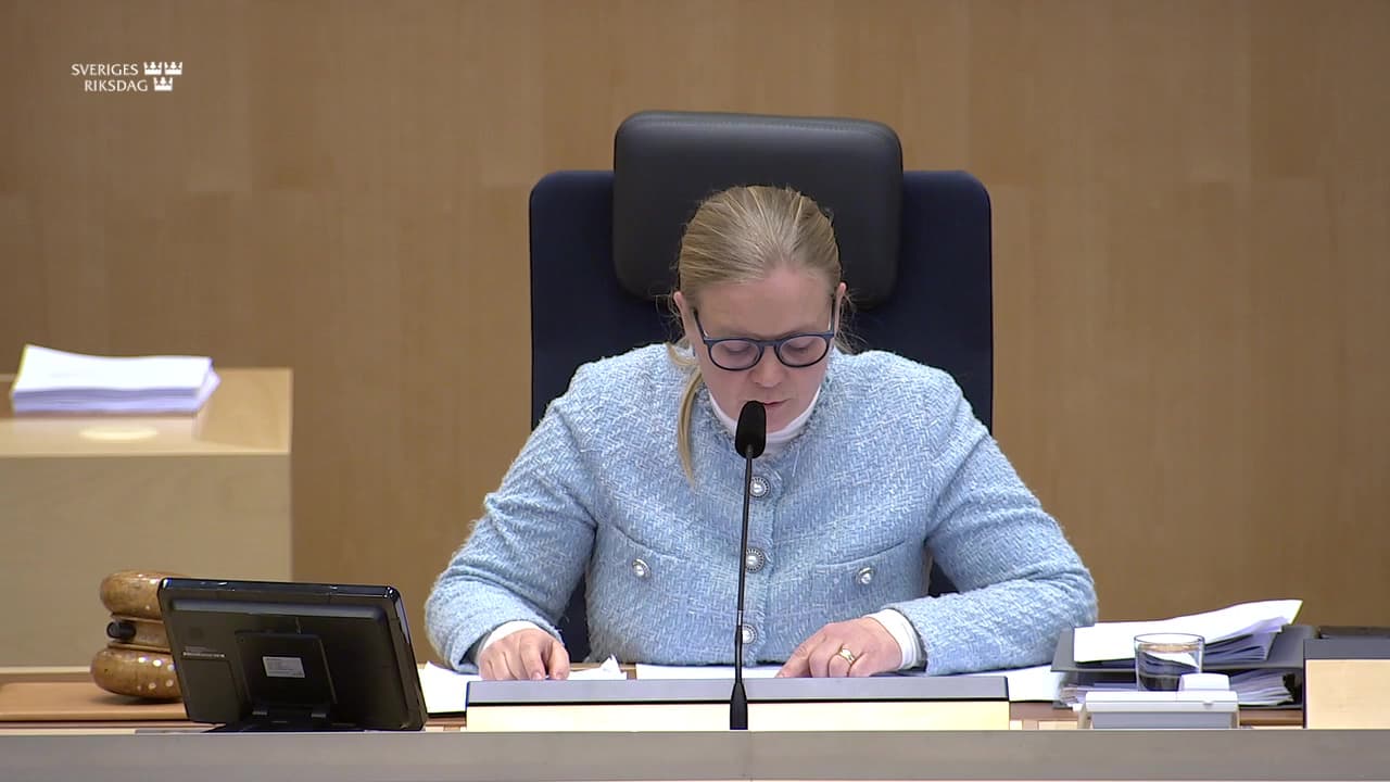 Stillbild från Beslut, Beslut: Arbetskraftsinvandring