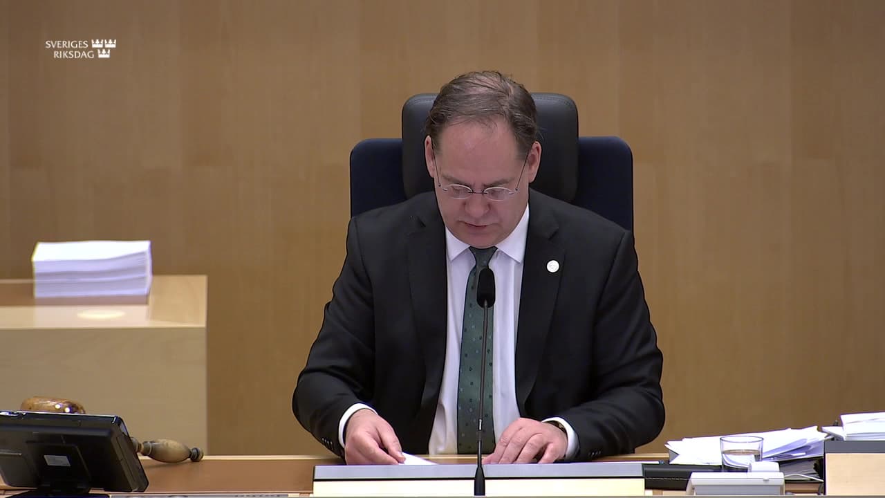 Stillbild från Beslut, Beslut: Kommunala och regionala frågor