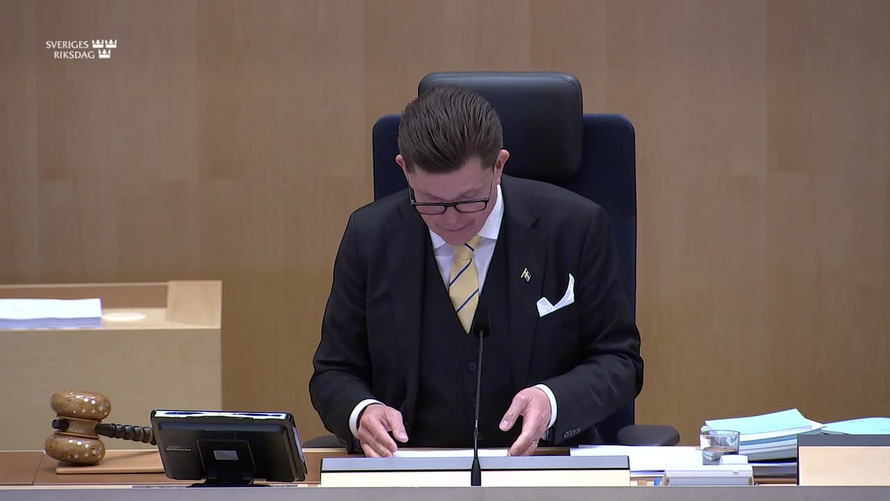 Stillbild från Beslut, Beslut: Sveriges tillträde till konventionen om upprättande av Square Kilometre Array Observatory
