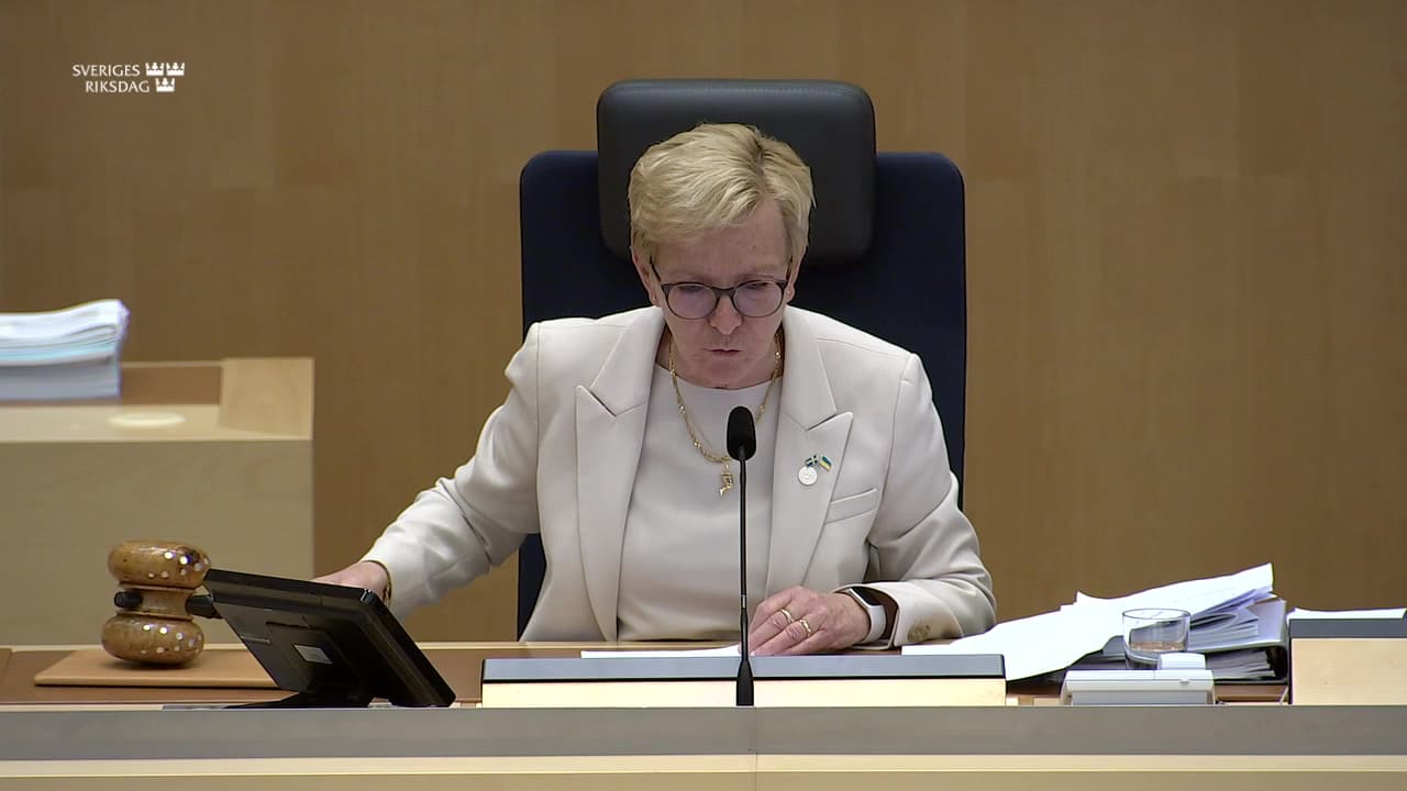 Stillbild från Beslut, Beslut: En ny regel om ränteskillnadsersättning – minskade hinder mot förtidsbetalning av bostadslån
