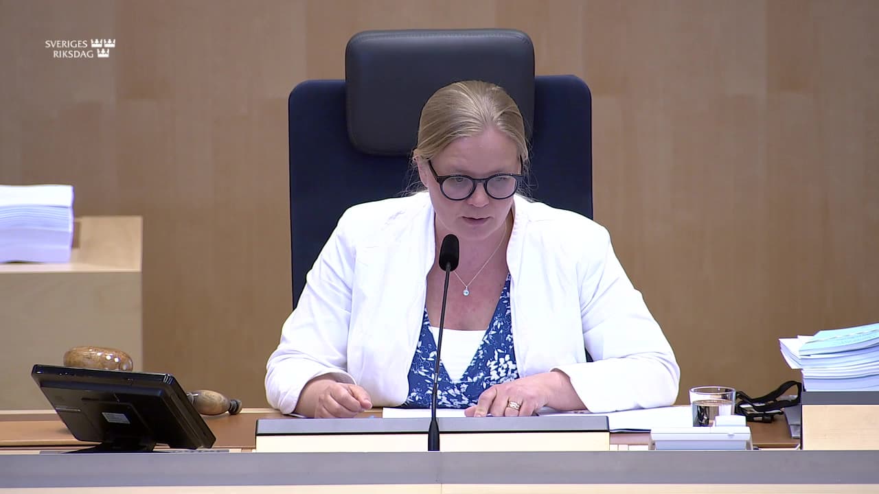 Stillbild från Beslut, Beslut: Nämdöskärgårdens nationalpark och naturvård