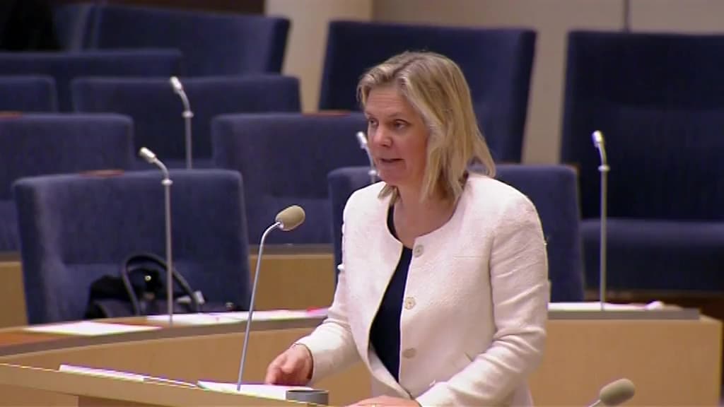 Stillbild från Interpellationsdebatt, Regeringens aviserade höjda skatter