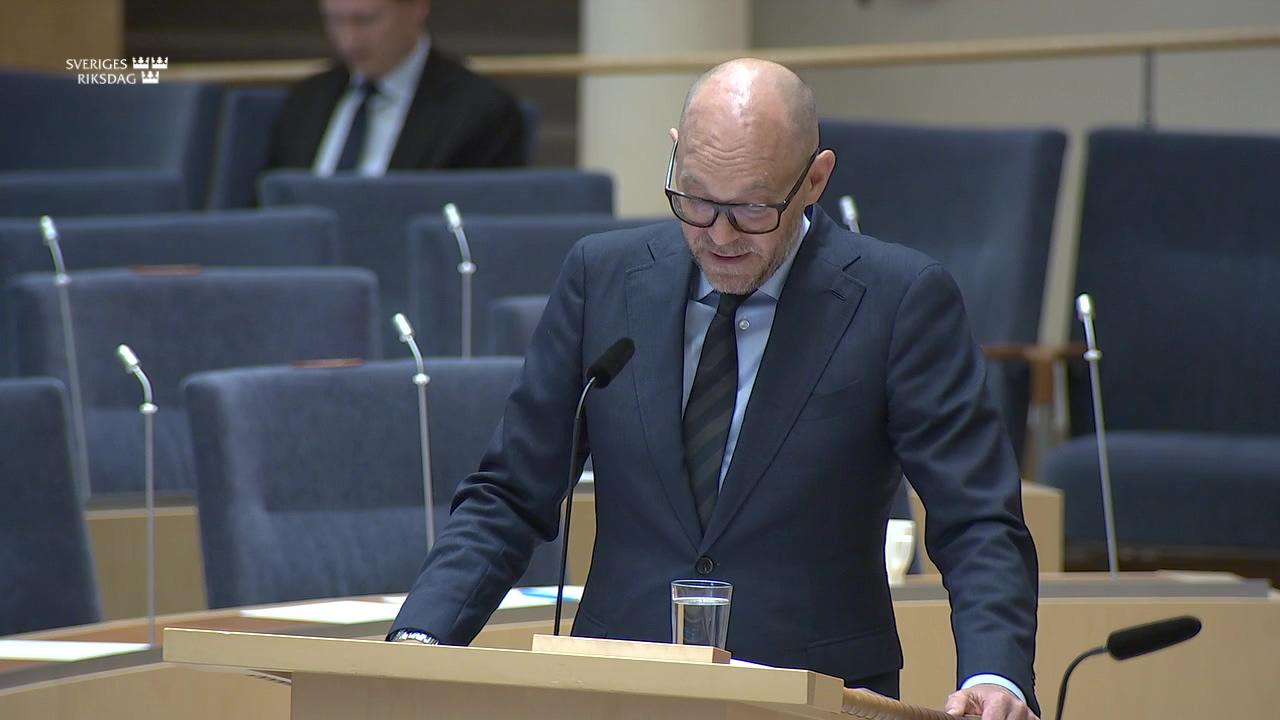 Stillbild från Interpellationsdebatt, Gula fackförbund