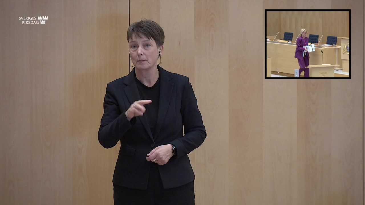 Stillbild från Budgetdebatt, Debatt med anledning av budgetpropositionens avlämnande – teckenspråkstolkad