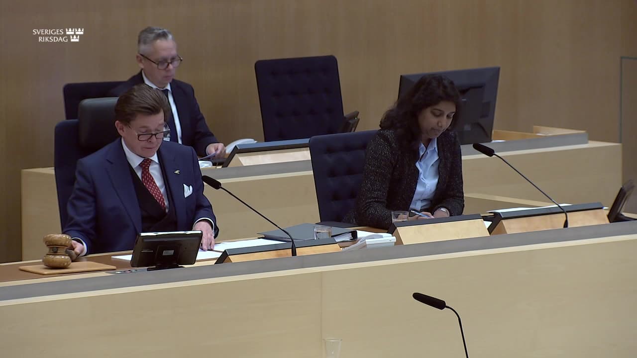 Stillbild från Beslut, Beslut: Riksrevisionens rapport om sektorsansvaret i funktionshinderspolitiken