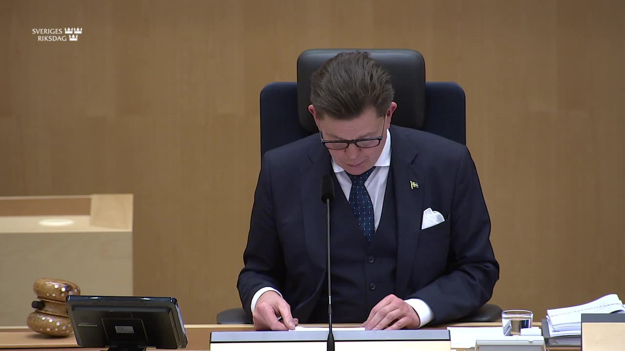 Stillbild från Övrigt kammaren, Prövning av yrkande om folkomröstning om vilande grundlagsförslag