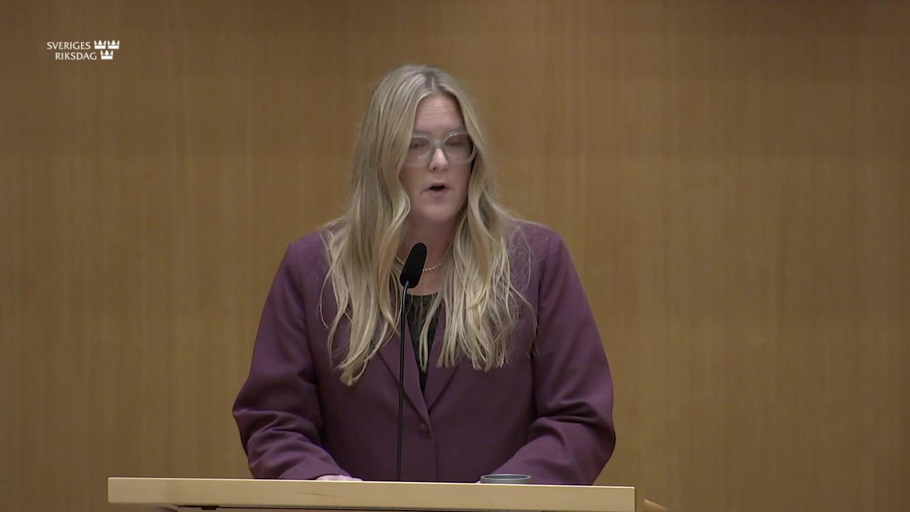 Stillbild från Debatt om förslag, Bättre verktyg för kontroll – uppgiftsinhämtning inom socialförsäkringen och ekonomiskt bistånd