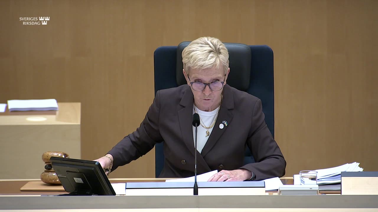 Stillbild från Beslut, Beslut: Riksrevisionens rapport om tillgången till kommunalt vatten och avlopp