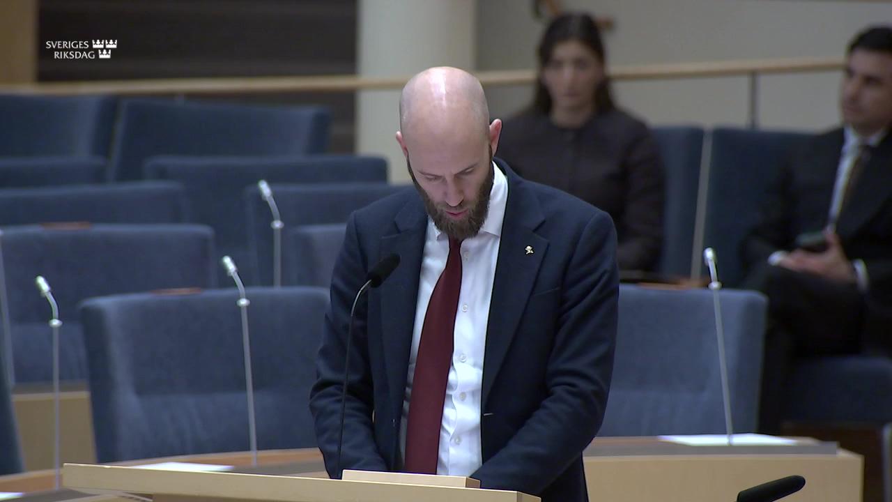 Stillbild från Interpellationsdebatt, Inhemska kampanjer som verktyg för utländsk påverkan