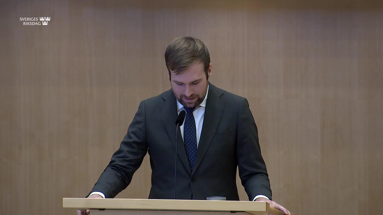 Stillbild från Debatt om förslag, Ett mer heltäckande straffansvar vid angrepp på företagshemligheter