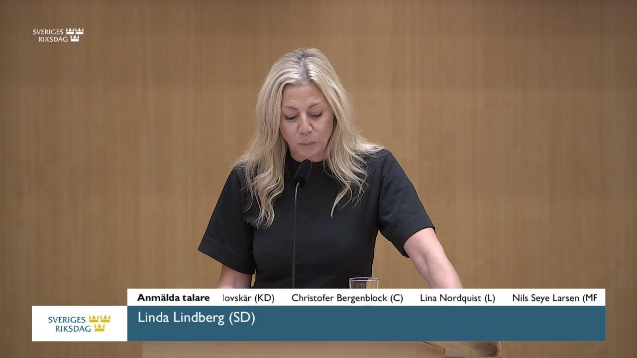 Stillbild från Debatt om förslag, Ett förstärkt högkostnadsskydd för tandvård