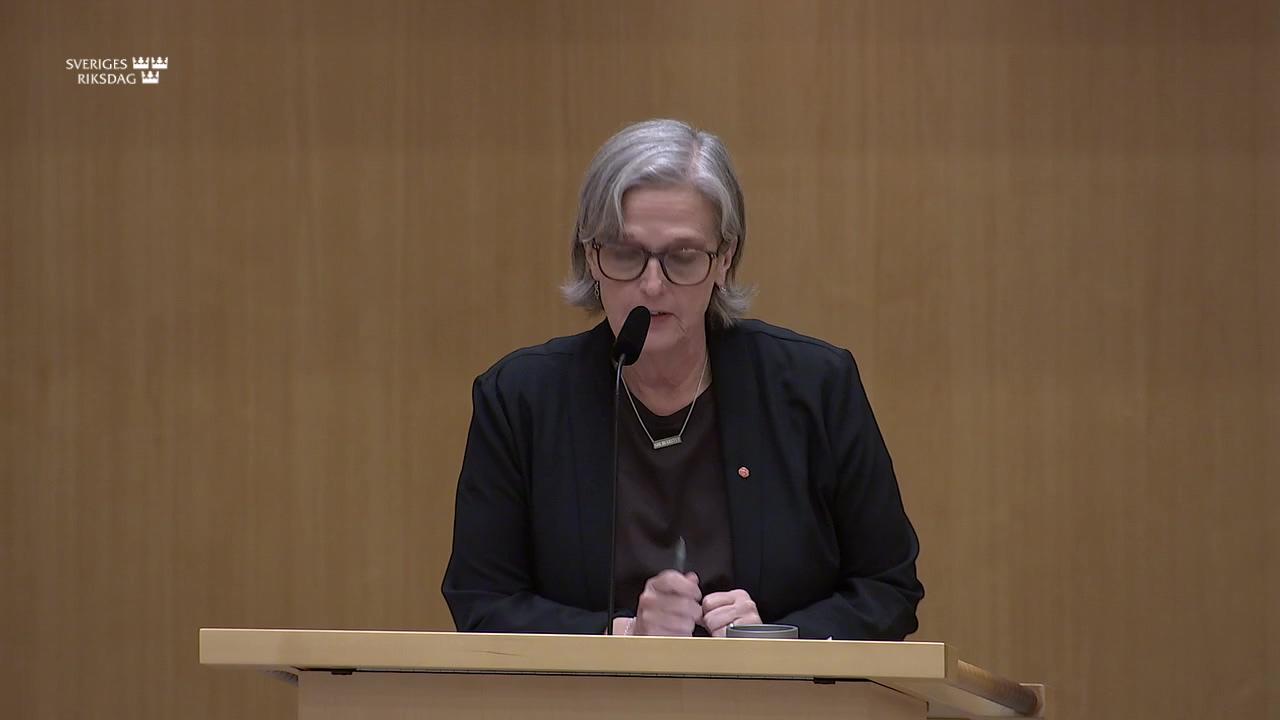 Stillbild från Debatt om förslag, Ytterligare kompletteringar till bestämmelserna om tilläggsskatt för företag i stora koncerner