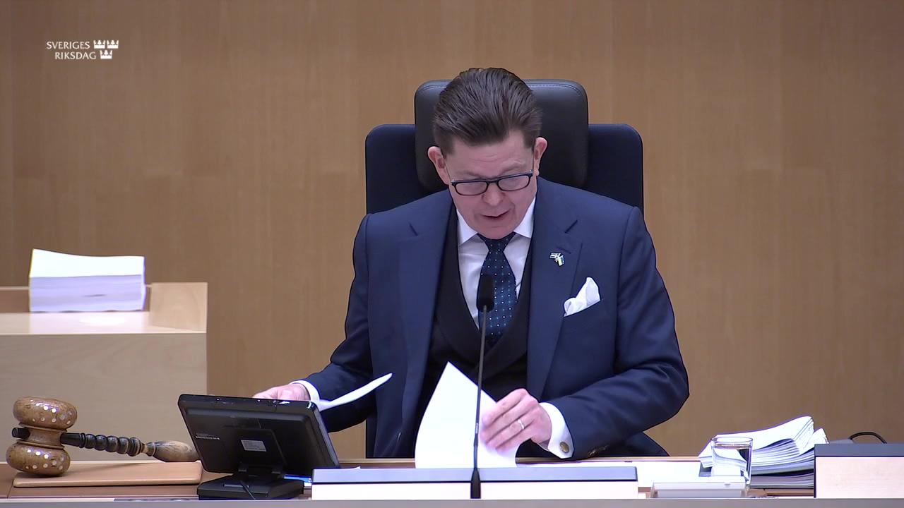 Stillbild från Debatt om förslag, Ytterligare en avdelning i Lagrådet