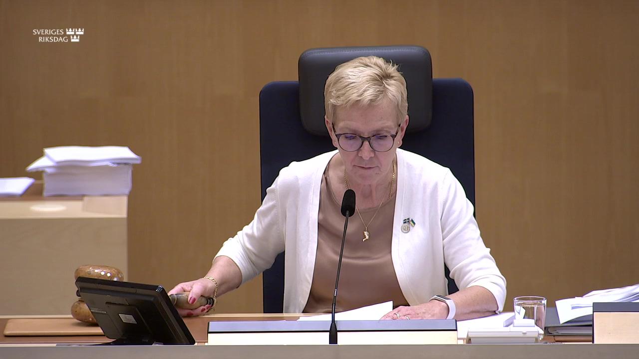 Stillbild från Beslut, Beslut: Utgiftsområde 15 Studiestöd