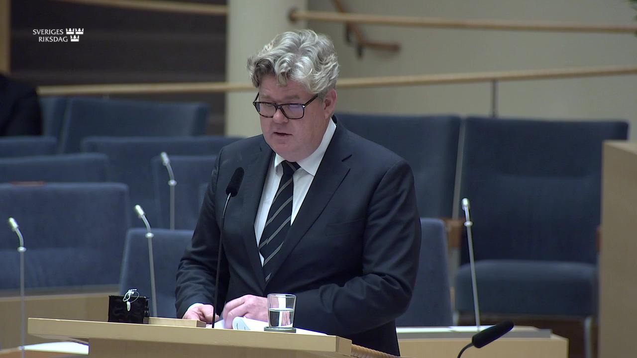 Stillbild från Interpellationsdebatt, Prioriteringen i rättskedjan av våld mot kvinnor 