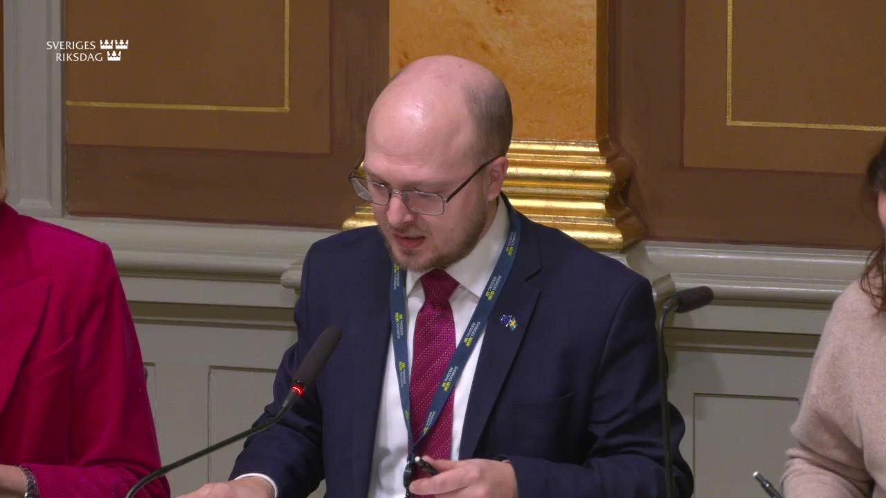 Stillbild från Öppet sammanträde, Öppet sammanträde i EU-nämnden