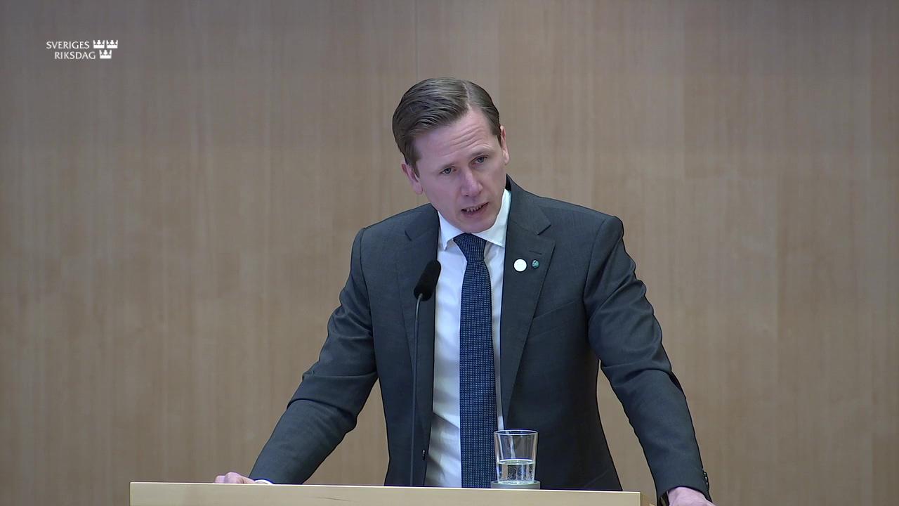 Stillbild från Debatt om förslag, Fastighetsrätt