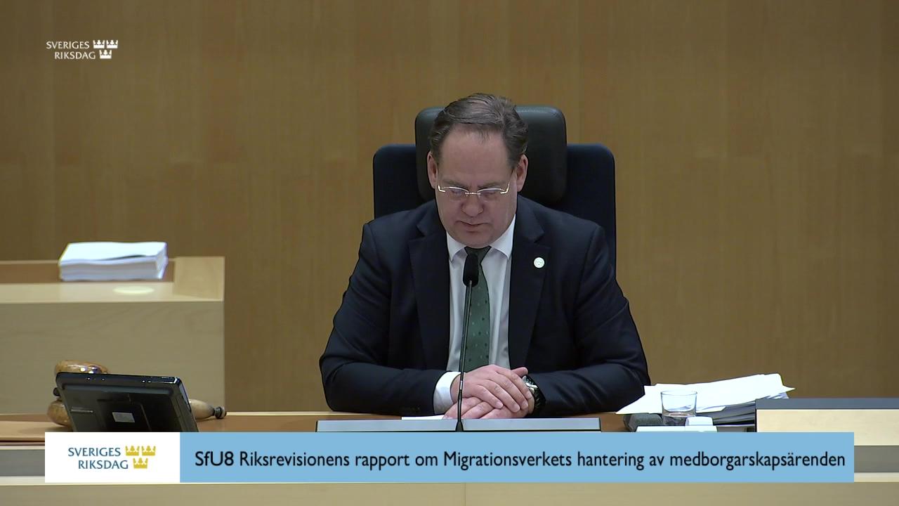 Stillbild från Beslut, Beslut: Riksrevisionens rapport om Migrationsverkets hantering av medborgarskapsärenden