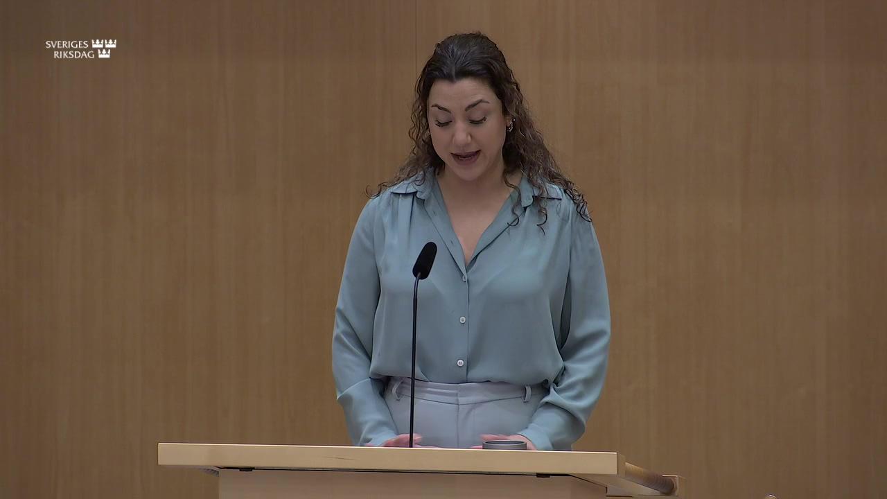 Stillbild från Debatt om förslag, Avvikande från bestämmelserna om tyst godkännande i EU:s förordning om gigabitinfrastruktur