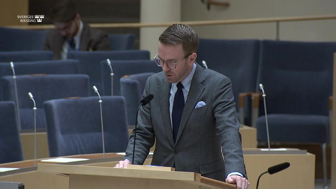 Stillbild från Interpellationsdebatt, Neddragningar på Lantmäteriet