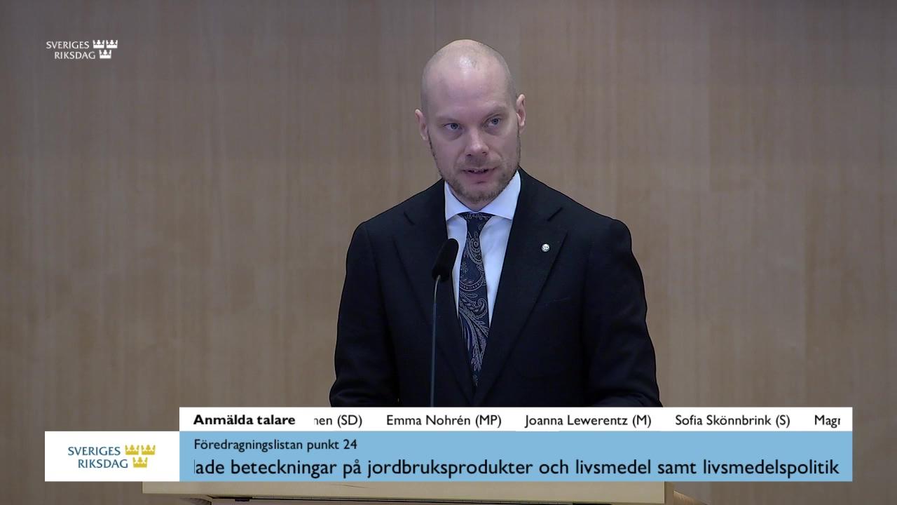 Stillbild från Debatt om förslag, Anpassning av svensk rätt till EU:s nya förordning om skyddade beteckningar på jordbruksprodukter och livsmedel samt livsmedelspolitik