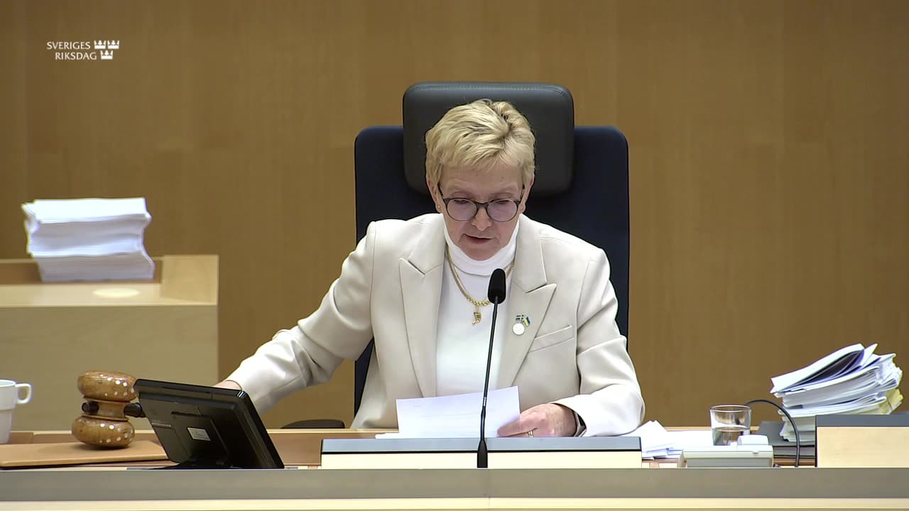 Stillbild från Beslut, Beslut: Tillfälligt nedsatta arbetsgivaravgifter för 19–23-åringar