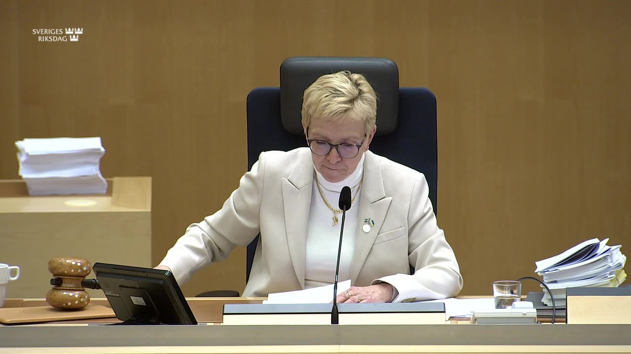 Stillbild från Beslut, Beslut: Planering och byggande