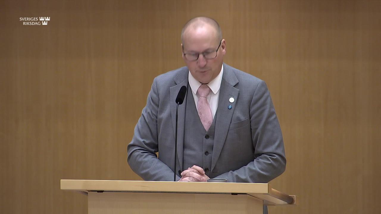 Stillbild från Debatt om förslag, Elektronisk inlämning av bouppteckningar