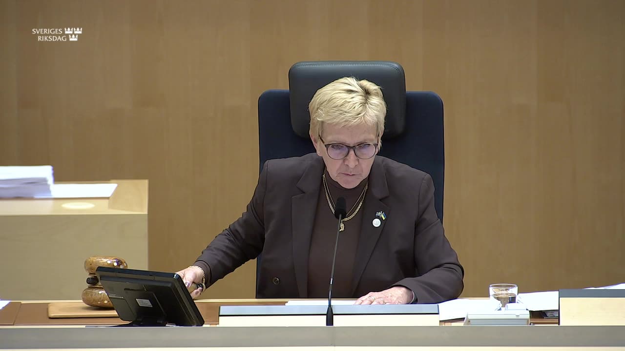 Stillbild från Beslut, Beslut: Grundläggande om utbildning