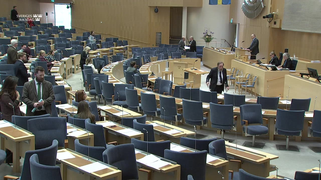 Stillbild från Debatt om förslag, Ekonomisk familjepolitik